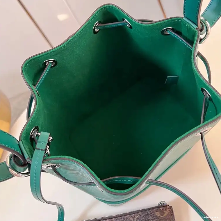 Fashionrepsfam ru Bags LV 2411YA0268 0614